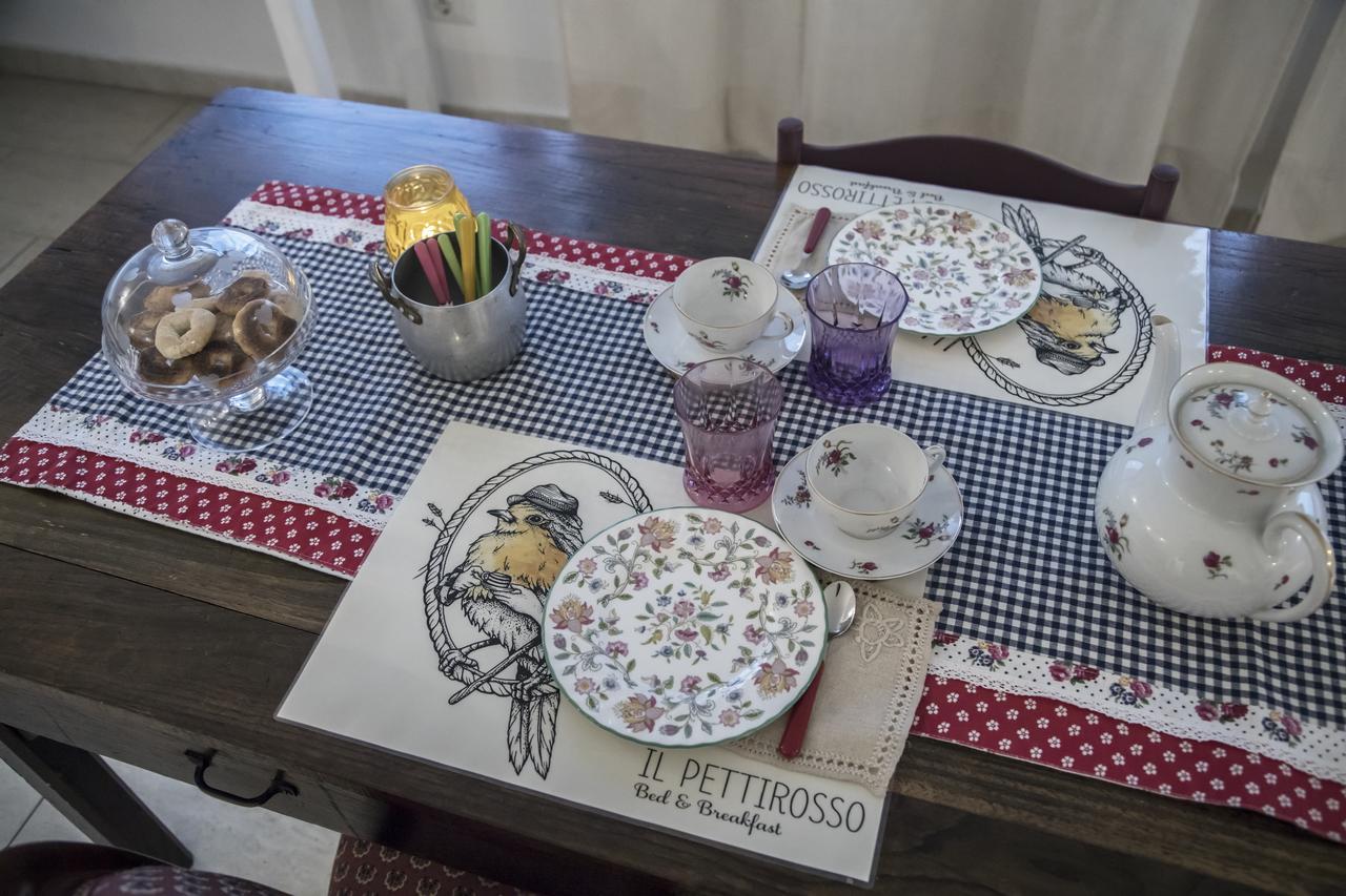 Il Pettirosso B&B โกรตาเฟราตา ภายนอก รูปภาพ